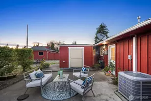 10702 Douglas Dr SW, Lakewood, WA 98499 - Photo 17