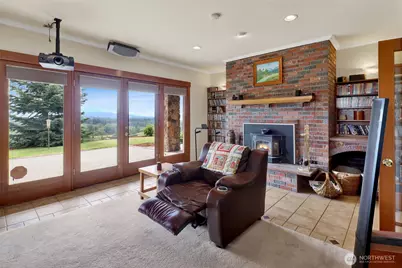 18077 Fox Hollow Lane, Bow, WA 98232 - Photo 35
