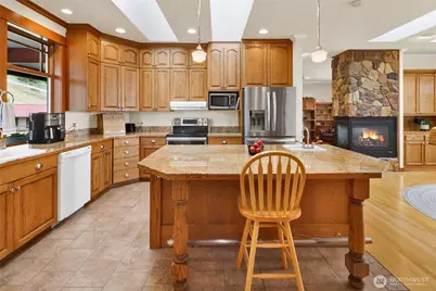 18077 Fox Hollow Lane, Bow, WA 98232 - Photo 21
