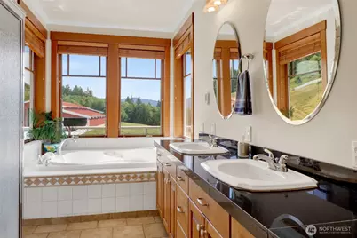 18077 Fox Hollow Lane, Bow, WA 98232 - Photo 27