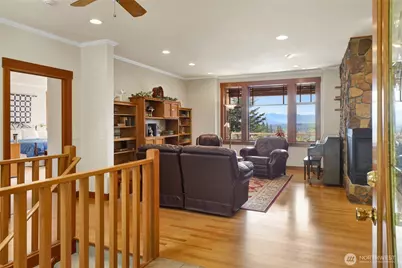 18077 Fox Hollow Lane, Bow, WA 98232 - Photo 5