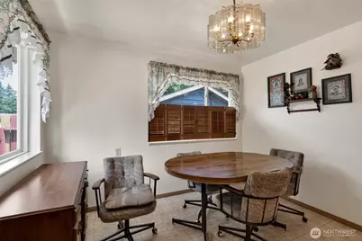 420 S 128th Street, Seattle, WA 98168 - Photo 15
