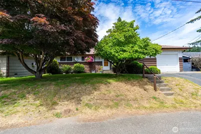 420 S 128th Street, Seattle, WA 98168 - Photo 27