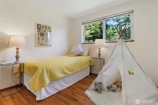 1542 NE 96th St, Seattle, WA 98115 - Photo 11
