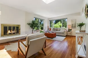 1542 NE 96th St, Seattle, WA 98115 - Photo 7