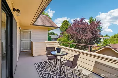 910 S 248th Street #4, Des Moines, WA 98198 - Photo 25
