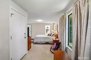 910 S 248th St, Des Moines, WA 98198 - Photo 17
