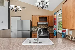 11450 SE 225th St, Kent, WA 98031 - Photo 9