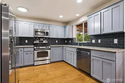 7802 S Junett Street, Tacoma, WA 98409 - Photo 3
