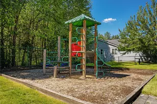 9824 198th St E, Graham, WA 98338 - Photo 35