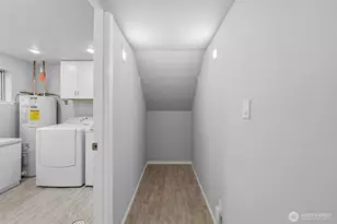 134 160th Pl SE, Bellevue, WA 98008 - Photo 27
