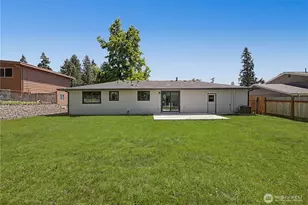 10646 SE 236th St, Kent, WA 98031 - Photo 17