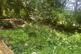 10395 NE Pine Way, Bainbridge Island, WA 98110 - Photo 11