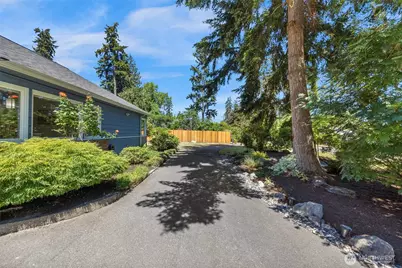 21702 84th Avenue W, Edmonds, WA 98026 - Photo 29