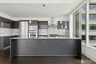 737 Olive Way, Seattle, WA 98101 - Photo 11