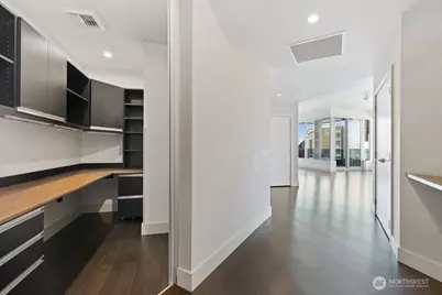 737 Olive Way #2600, Seattle, WA 98101 - Photo 19