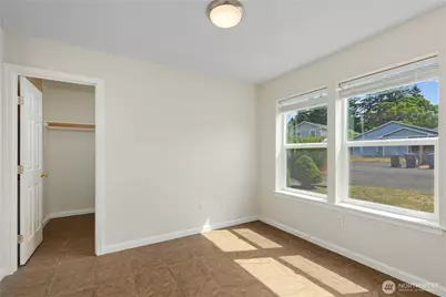 4127 E T Street, Tacoma, WA 98404 - Photo 11