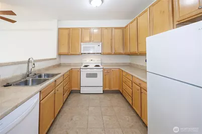 500 Darby Drive #207, Bellingham, WA 98226 - Photo 9