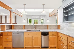 3445 SE Camano Dr, Camano Island, WA 98282 - Photo 13