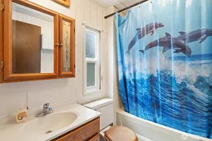 6521 SE Mile Hill Dr, Port Orchard, WA 98366 - Photo 29