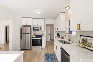 515 N 122nd St, Seattle, WA 98133 - Photo 11