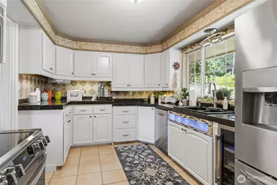 2408 N Greeley Drive, Kelso, WA 98626 - Photo 7