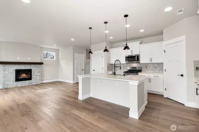 14227 SE 284th Place, Kent, WA 98042 - Photo 15