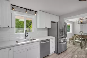 19156 66th Pl NE, Kenmore, WA 98028 - Photo 13