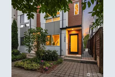 1809 13th Avenue, Seattle, WA 98122 - Photo 1