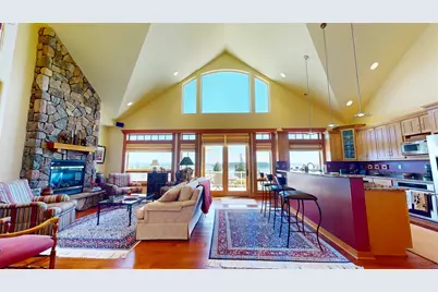 8102 E Perelli Lane, Port Orchard, WA 98366 - Photo 9