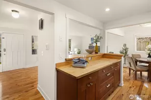 14011 98th Ave NE, Kirkland, WA 98034 - Photo 13