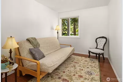 647 Edmonds Way, Edmonds, WA 98020 - Photo 27