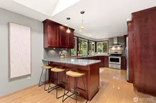 12450 NE 141st St, Kirkland, WA 98034 - Photo 11