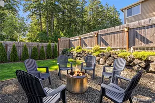 787 NW Dresden Ct, Bremerton, WA 98311 - Photo 29
