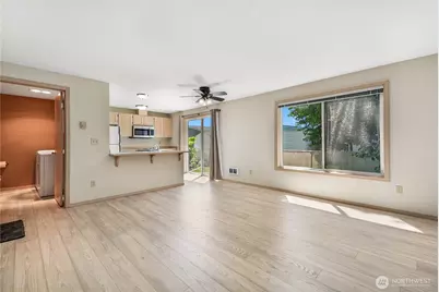 4604 76 Street NE #Unit 6, Marysville, WA 98270 - Photo 7
