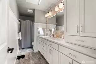 709 Maple St, Edmonds, WA 98020 - Photo 31