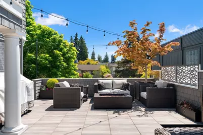 709 Maple Street, Edmonds, WA 98020 - Photo 17