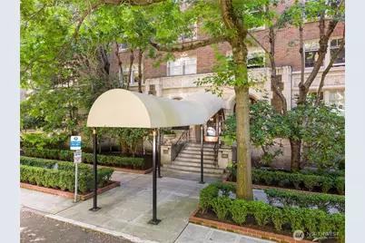 1017 Minor Avenue #1401, Seattle, WA 98104 - Photo 13