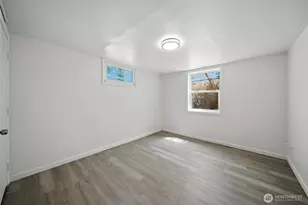70 NE Rose St, College Place, WA 99324 - Photo 23