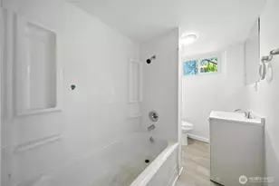 70 NE Rose St, College Place, WA 99324 - Photo 25
