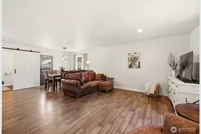 227 S Macleod Avenue, Arlington, WA 98223 - Photo 7