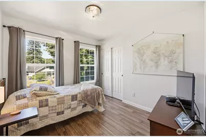 227 S Macleod Avenue, Arlington, WA 98223 - Photo 25
