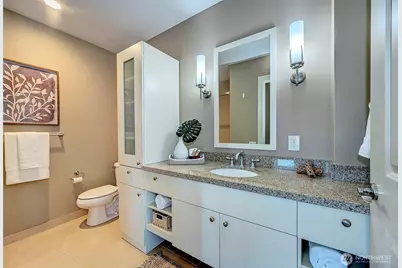61 Pine Street #105, Edmonds, WA 98020 - Photo 23