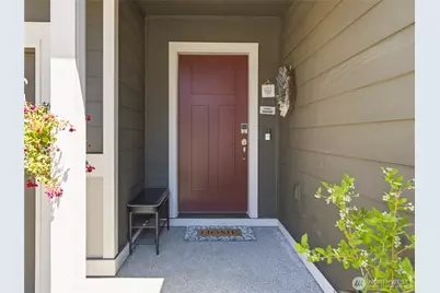 546 Gilbertson Lane SE, Olympia, WA 98501 - Photo 3