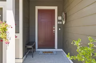 546 Gilbertson Ln SE, Olympia, WA 98501 - Photo 3