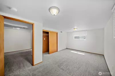 15205 Grant Avenue SW, Lakewood, WA 98498 - Photo 15