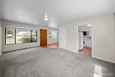 15205 Grant Avenue SW, Lakewood, WA 98498 - Photo 5