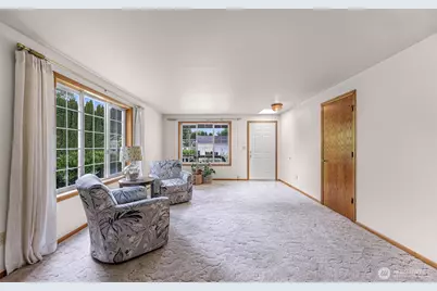 112 W 2nd Street #A, Everson, WA 98247 - Photo 5