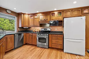 20829 SE 281st St, Kent, WA 98048 - Photo 9