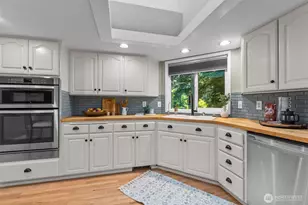 1812 SW 214th St, Lynnwood, WA 98036 - Photo 9